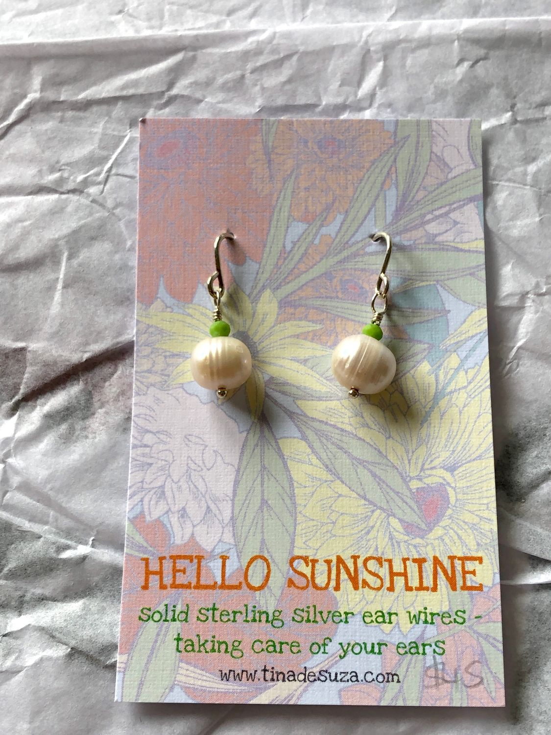 Earrings: fresh water pearls