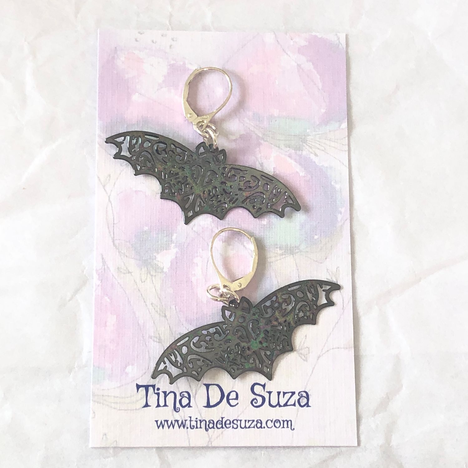 Lace bats
