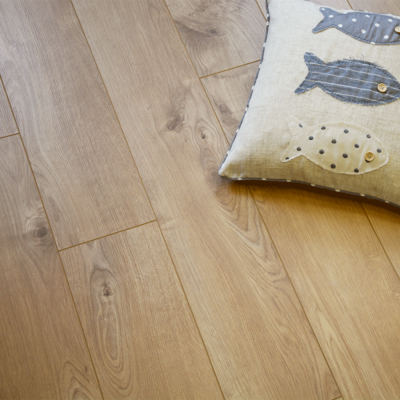 Vario+ 12mm Sherwood Oak Laminate Flooring Vario+ 12mm Sherwood Oak Laminate Flooring