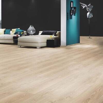 8mm Natural Sterling Oak Laminate Flooring 8mm Natural Sterling Oak Laminate Flooring