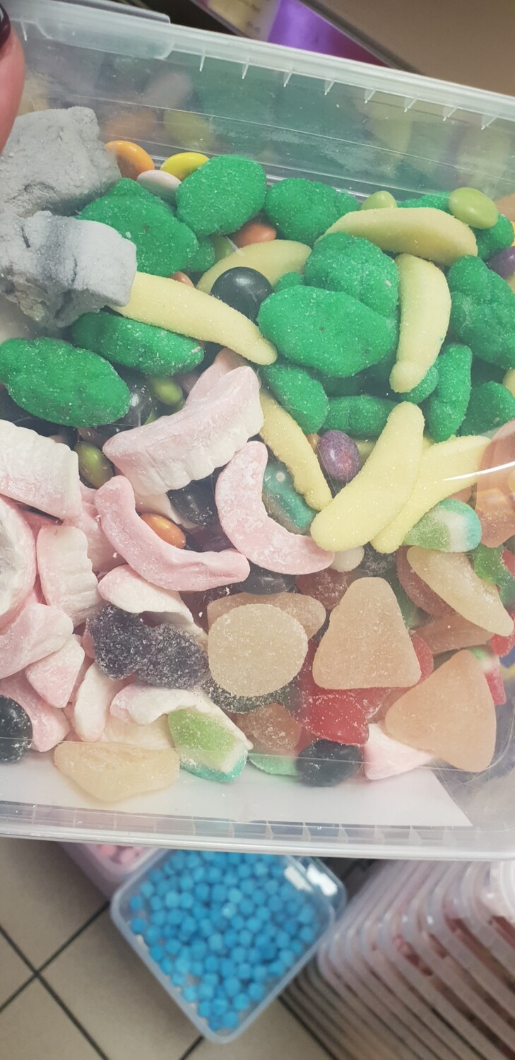 Party mix tub