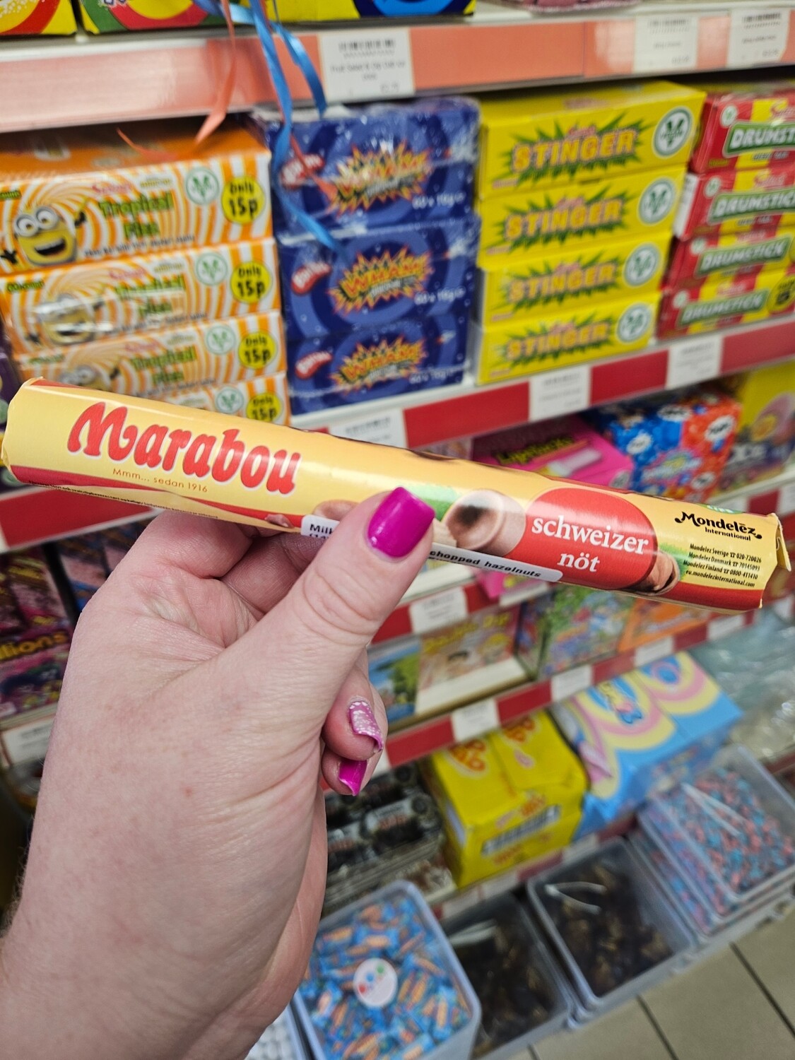 Marabou nut roll