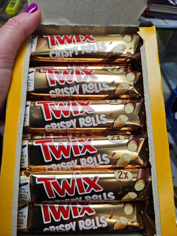 Twix crispy roll single