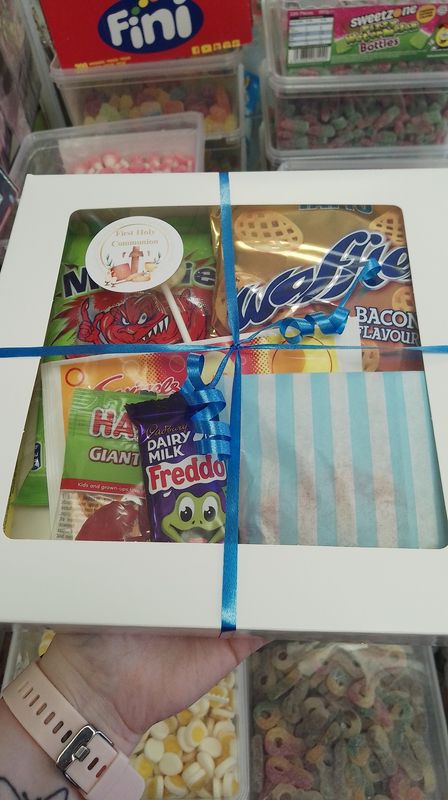 Communion Graze Box Blue