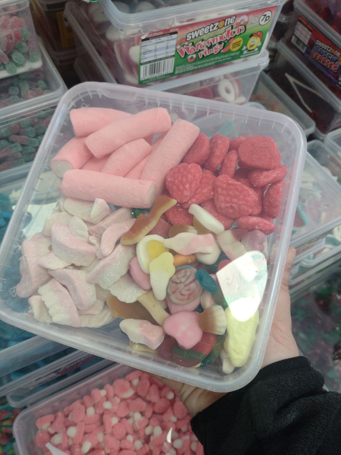 Party mix tub