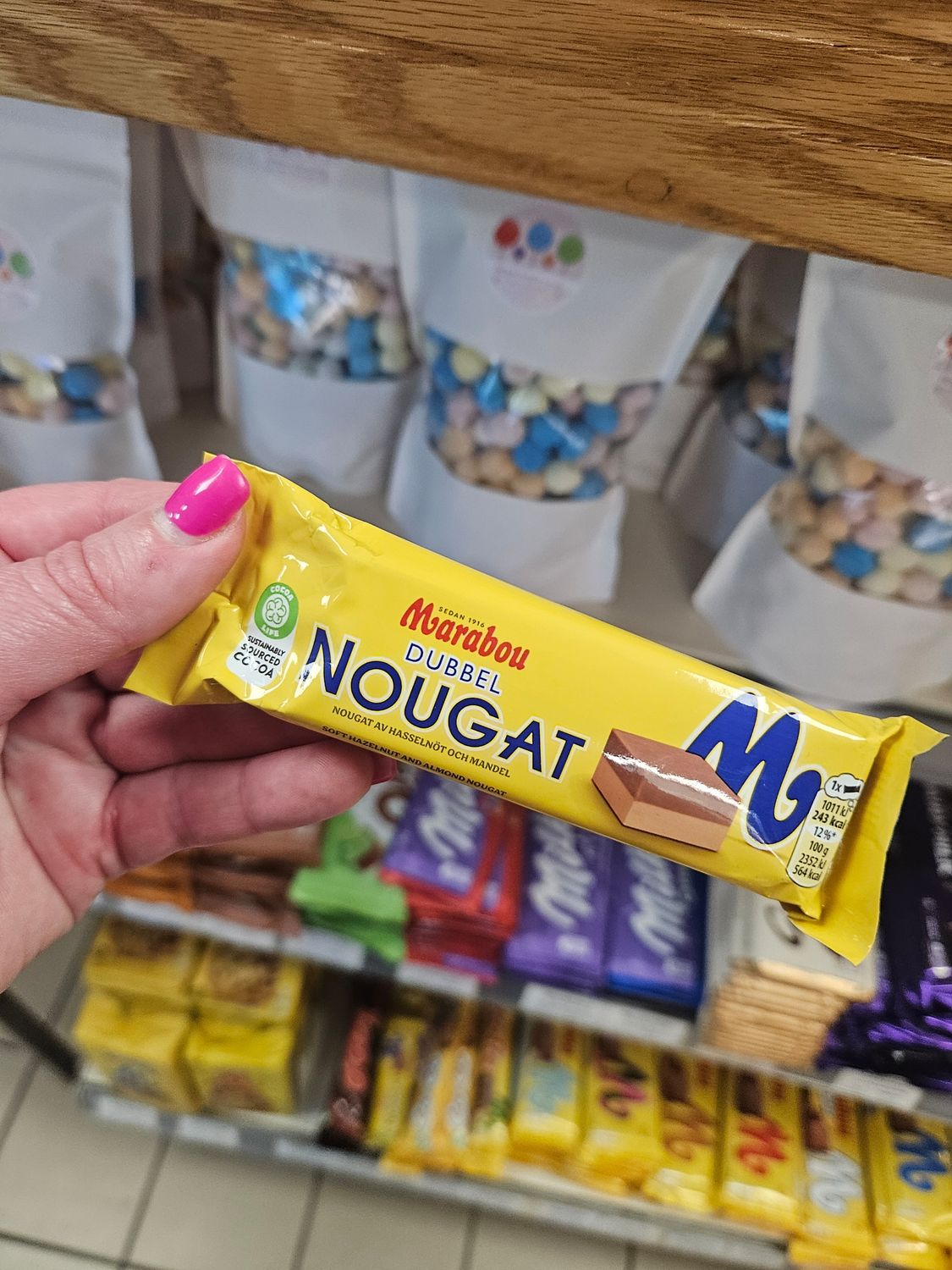 Marabou dubbel nougat *soft hazelnut &amp; among nougat