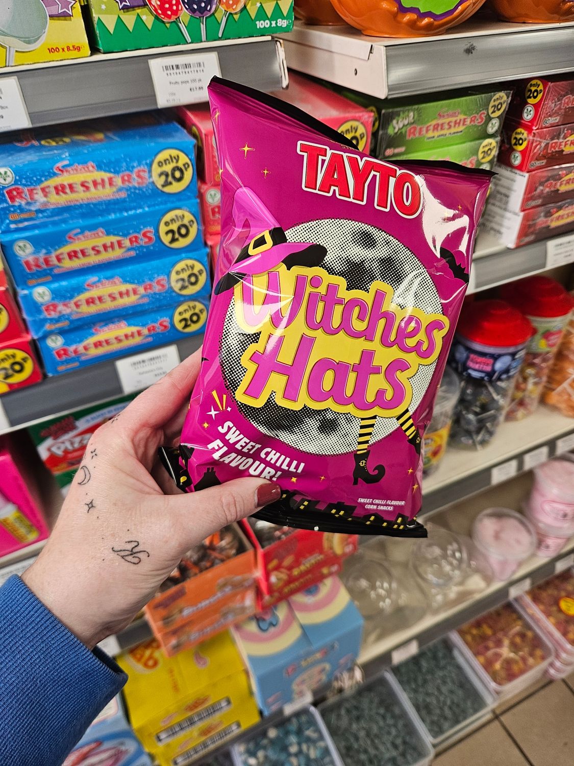Witches Hats (sweet chilli)