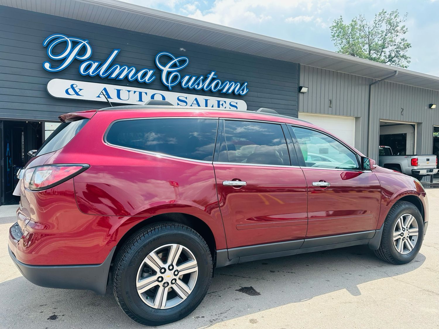 2017 CHEVROLET TRAVERSE LT
