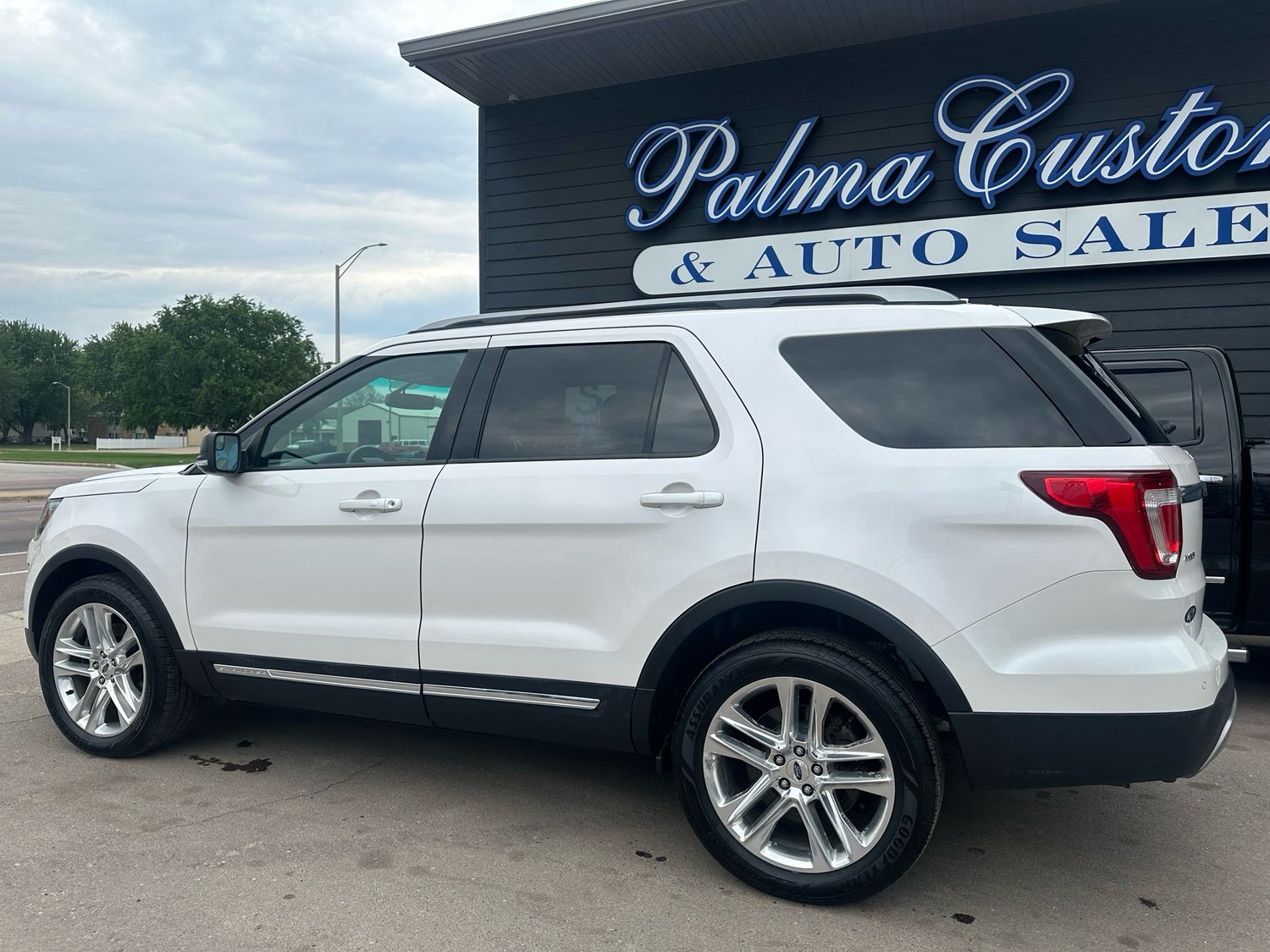 2017 FORD EXPLORER XLT