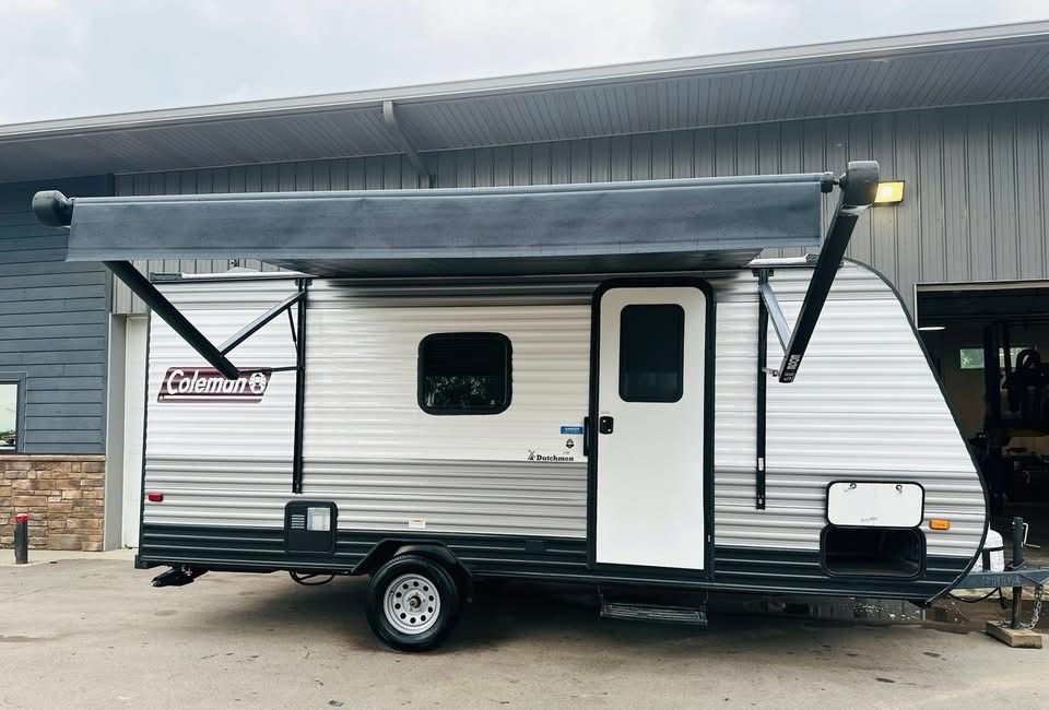 2022 DUTCHMEN COLEMAN CAMPER