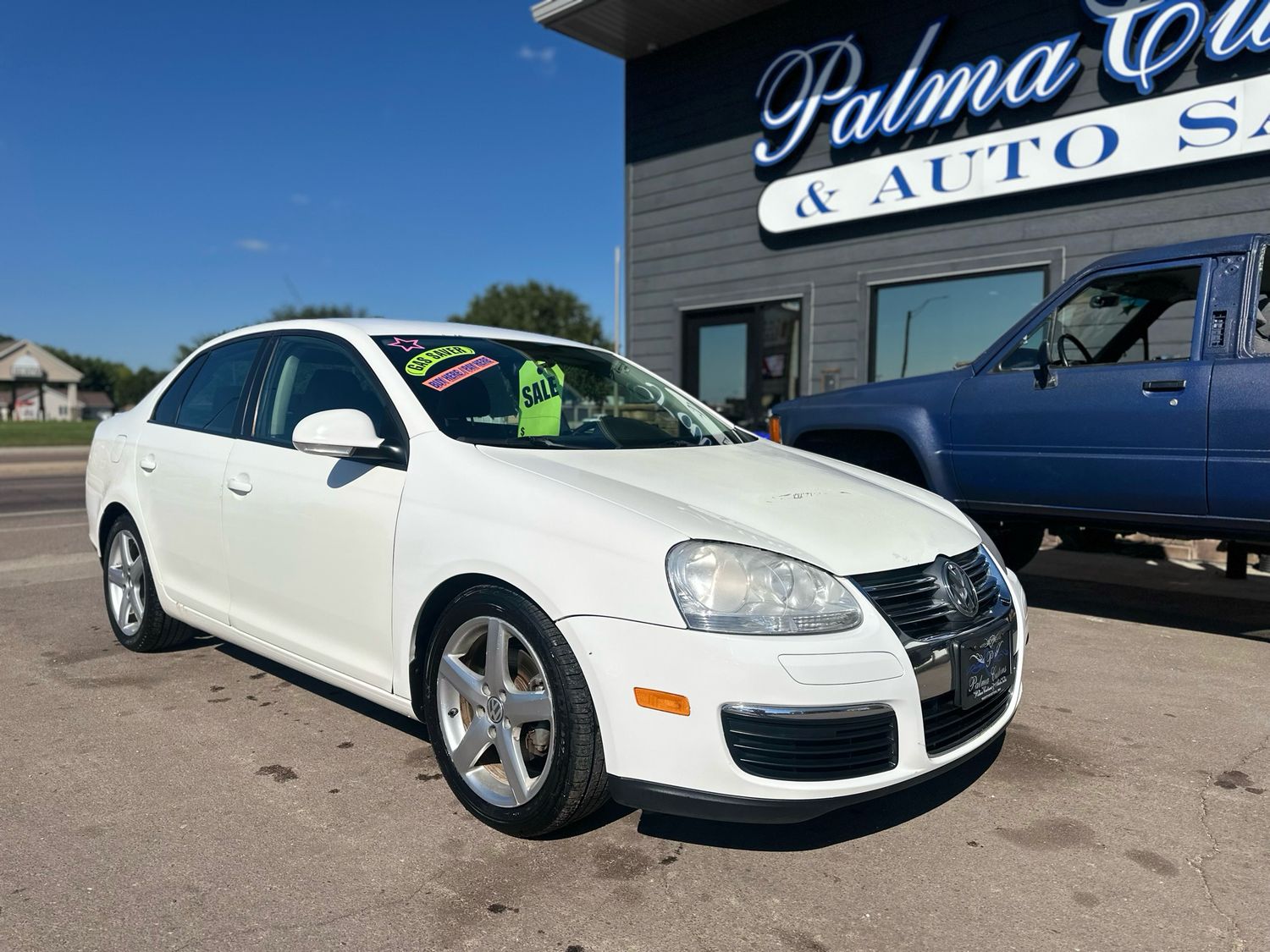 2010 VOLKSWAGEN JETTA LIMITED