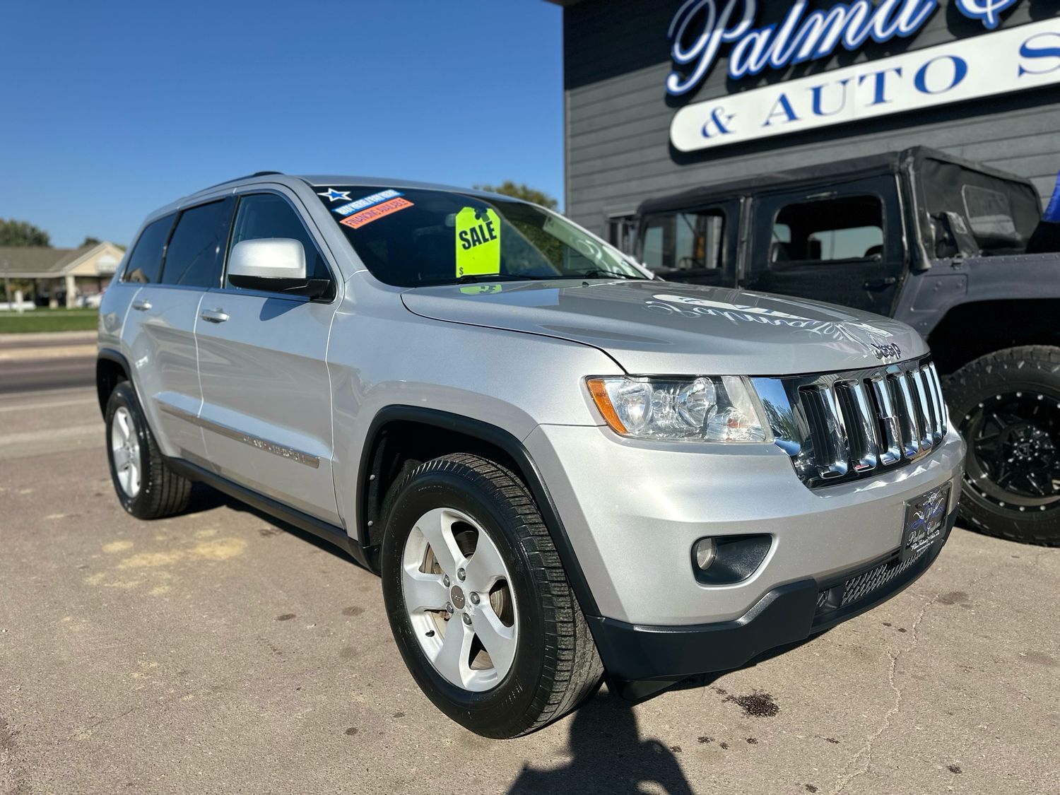 2011 JEEP GRAND CHEROKEE LAREDO