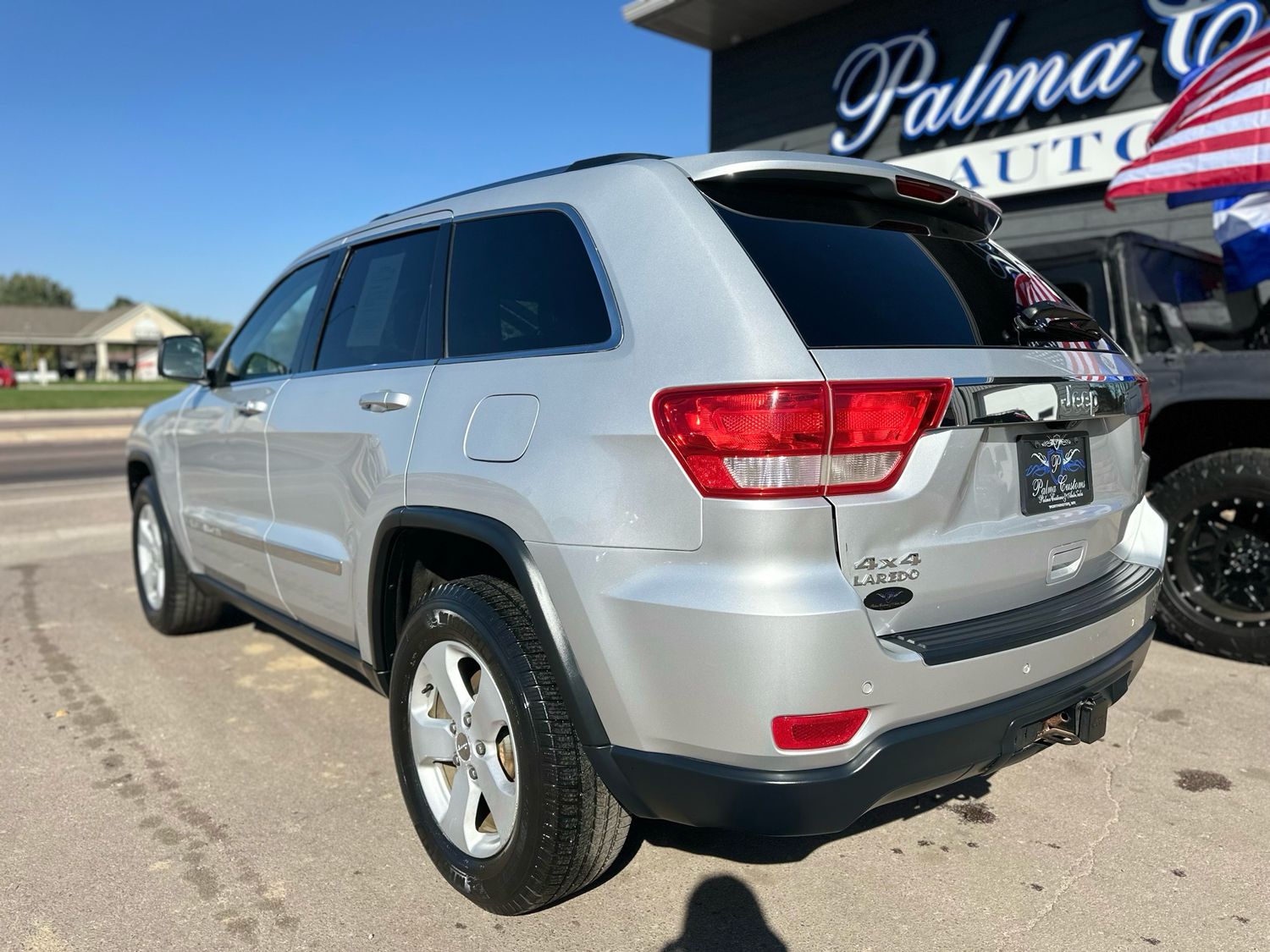 2011 JEEP GRAND CHEROKEE LAREDO