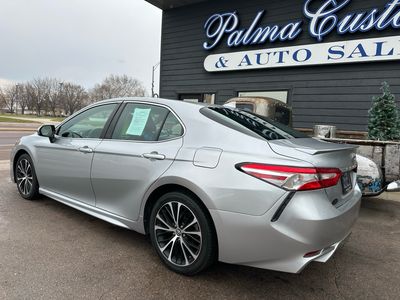 2020 TOYOTA CAMRY SE