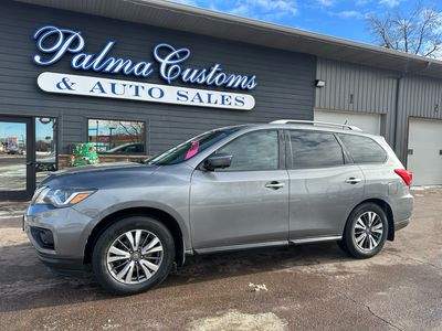 2017 NISSAN PATHFINDER S