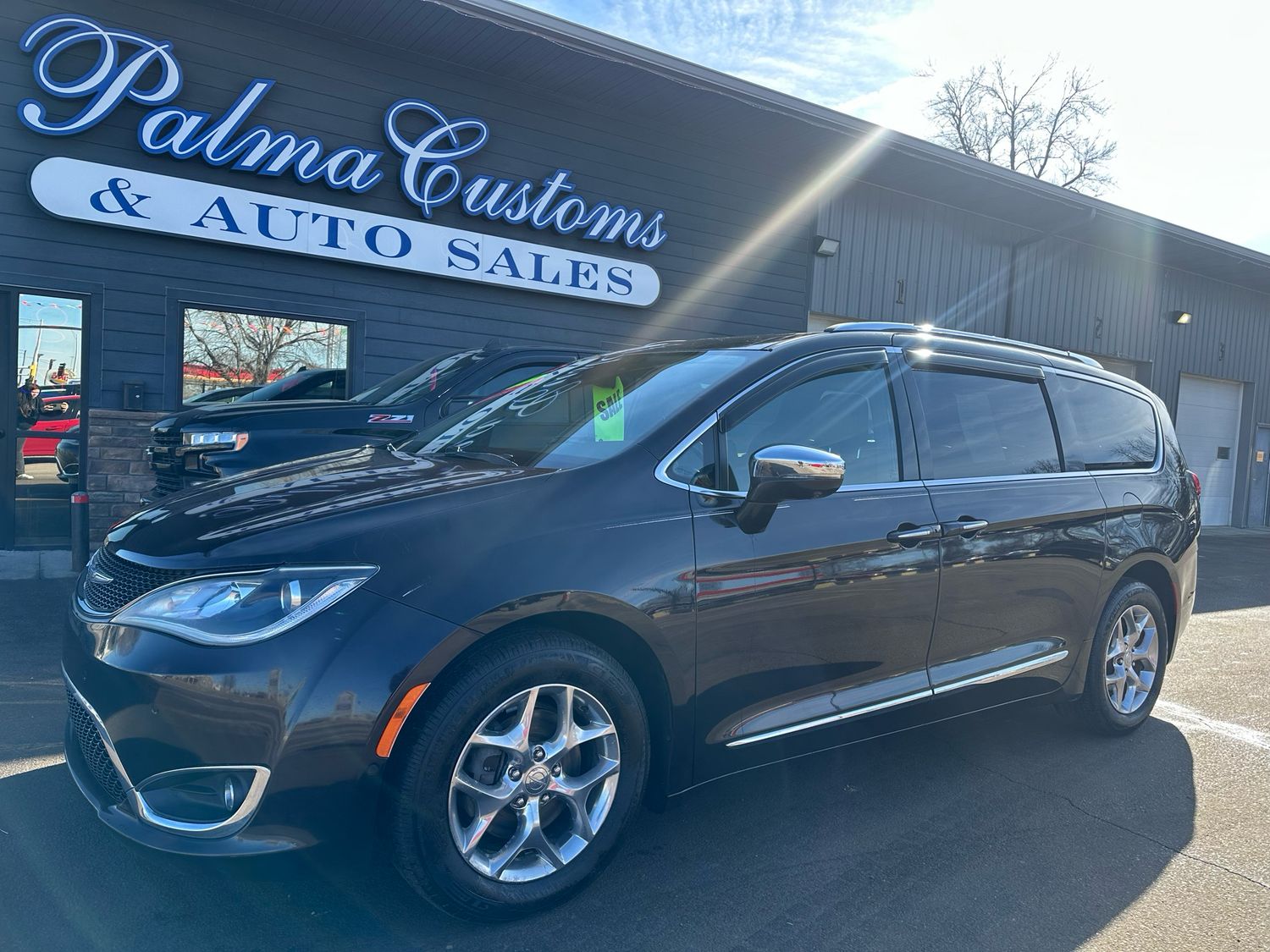 2017 CHRYSLER PACIFICA LIMITED