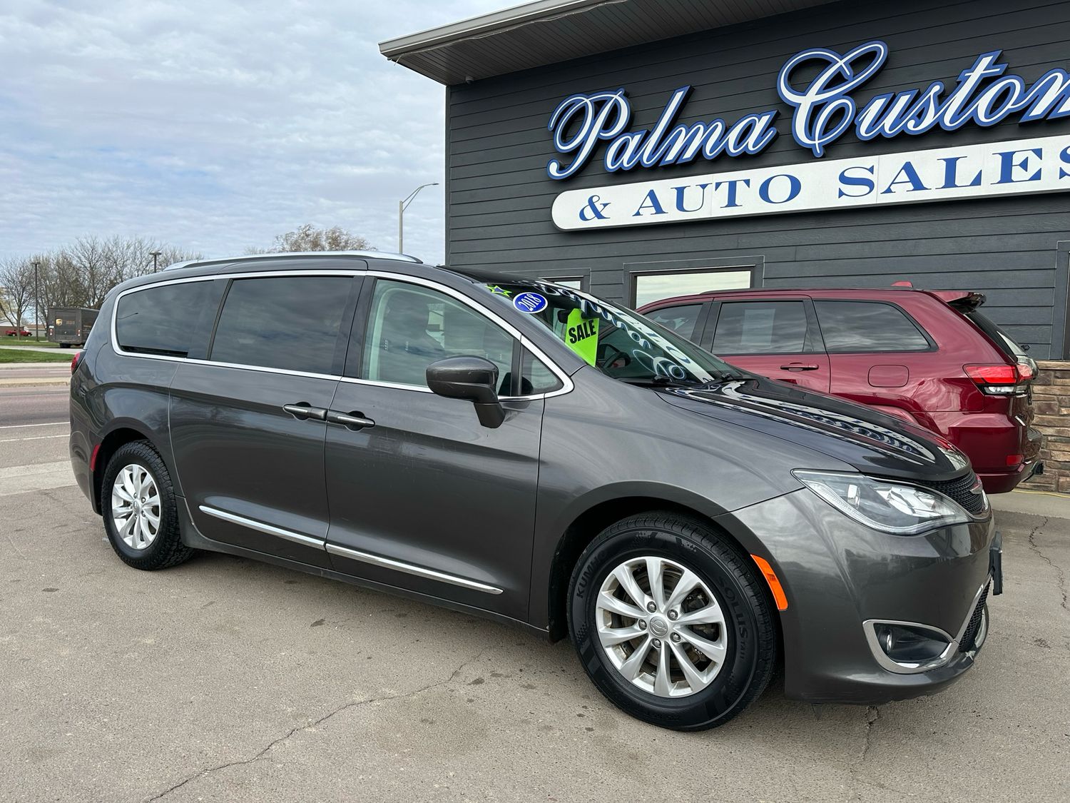 2022 CHRYSLER PACIFICA TOURING L