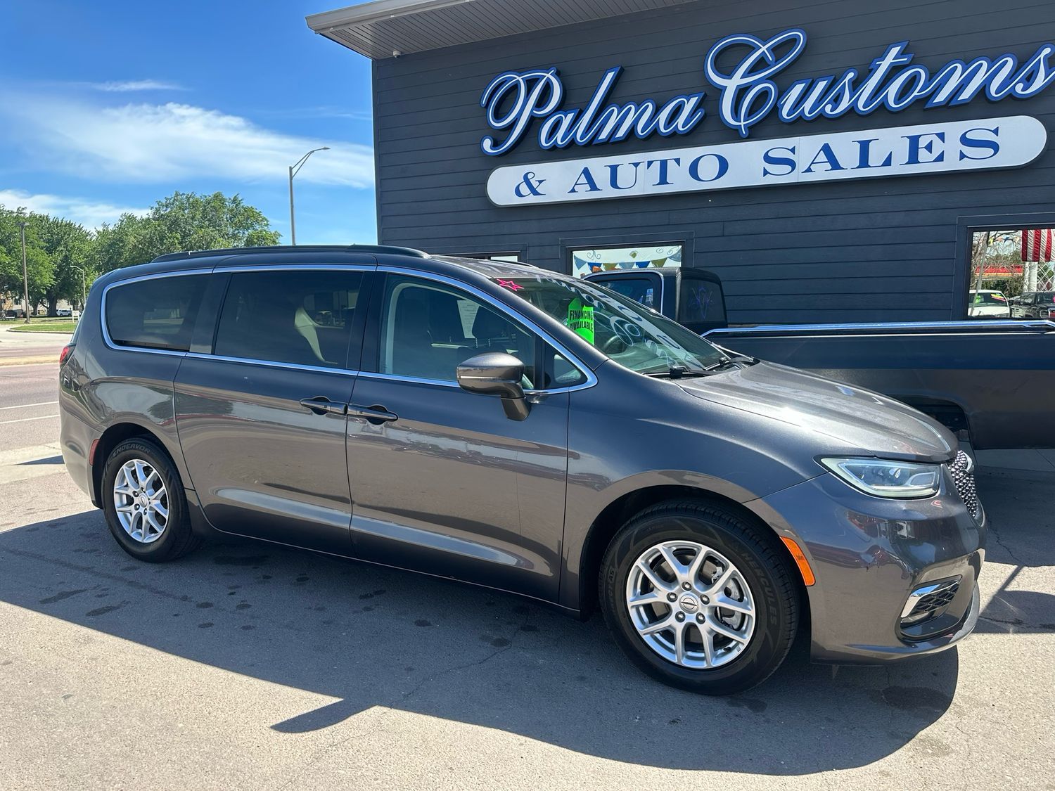 2022 CHRYSLER PACIFICA TOURING L