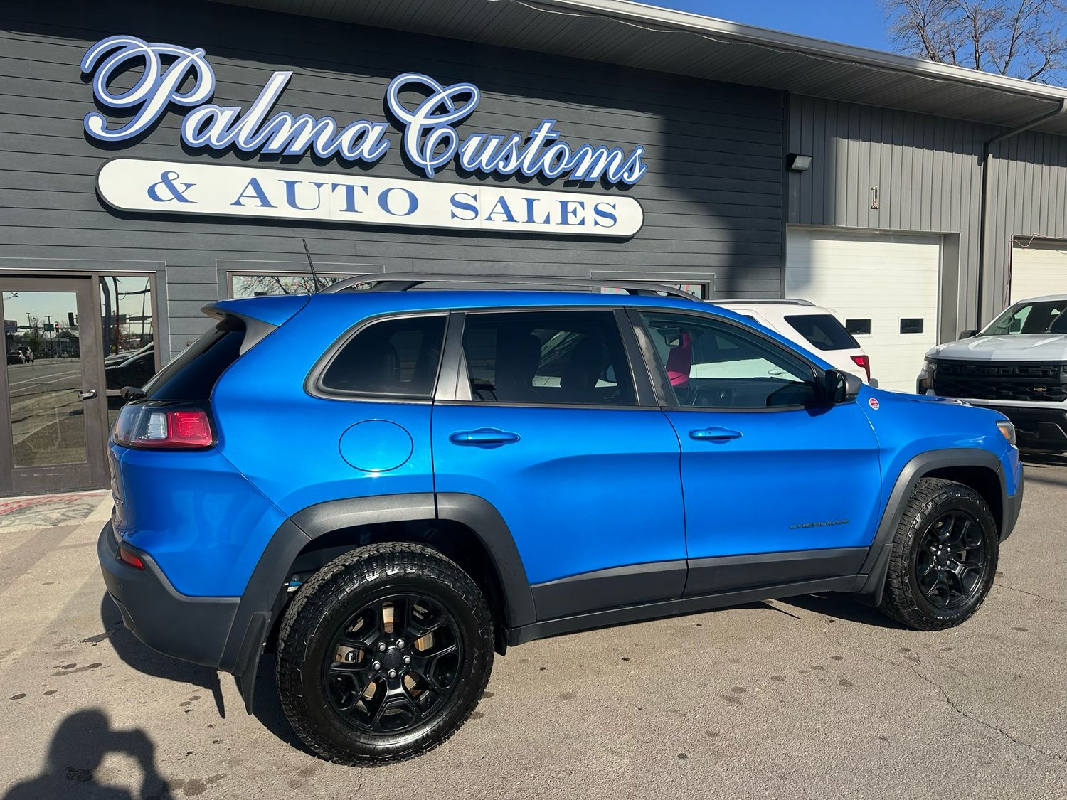 2019 JEEP CHEROKEE TRAILHAWK