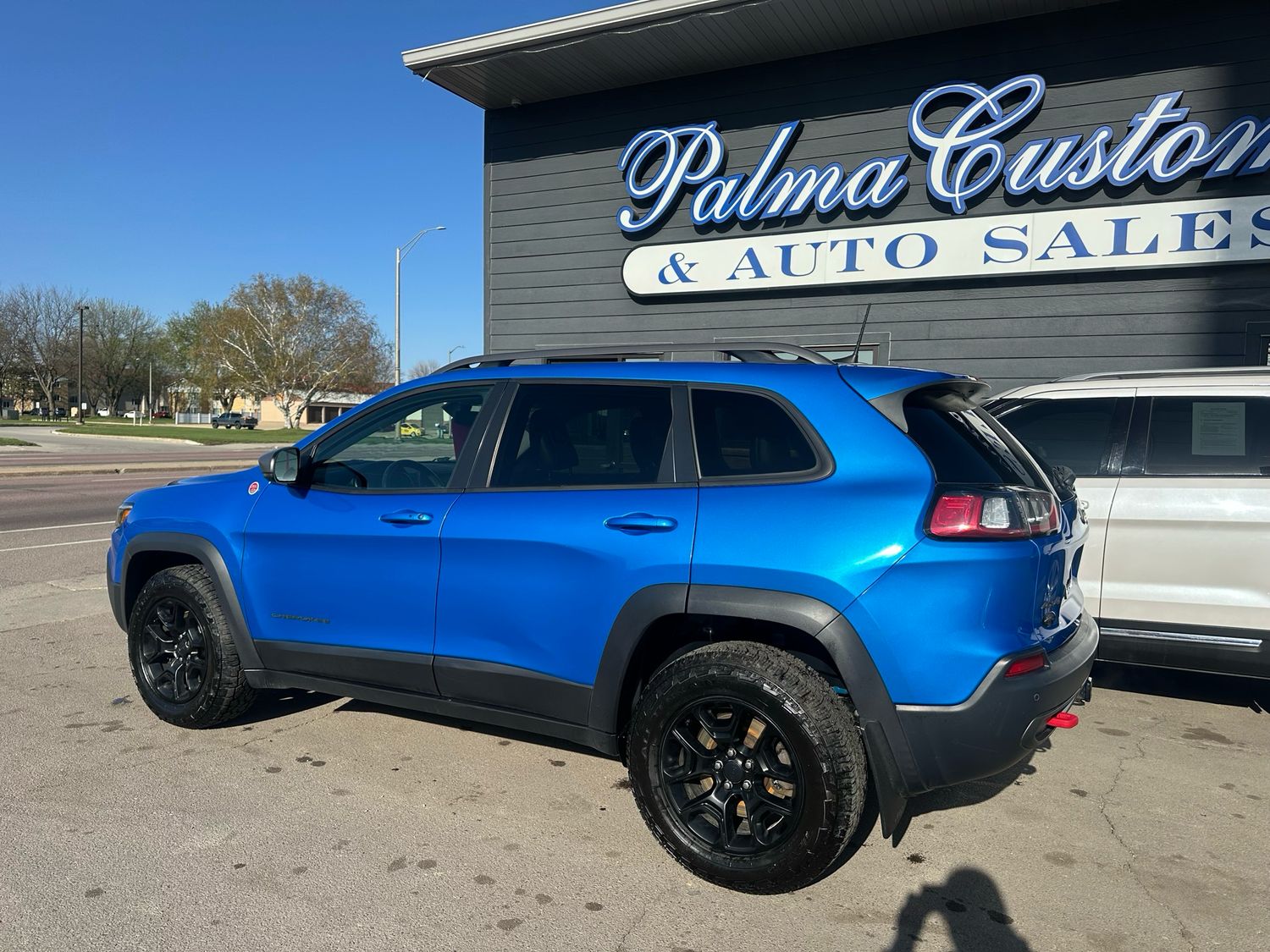2019 JEEP CHEROKEE TRAILHAWK