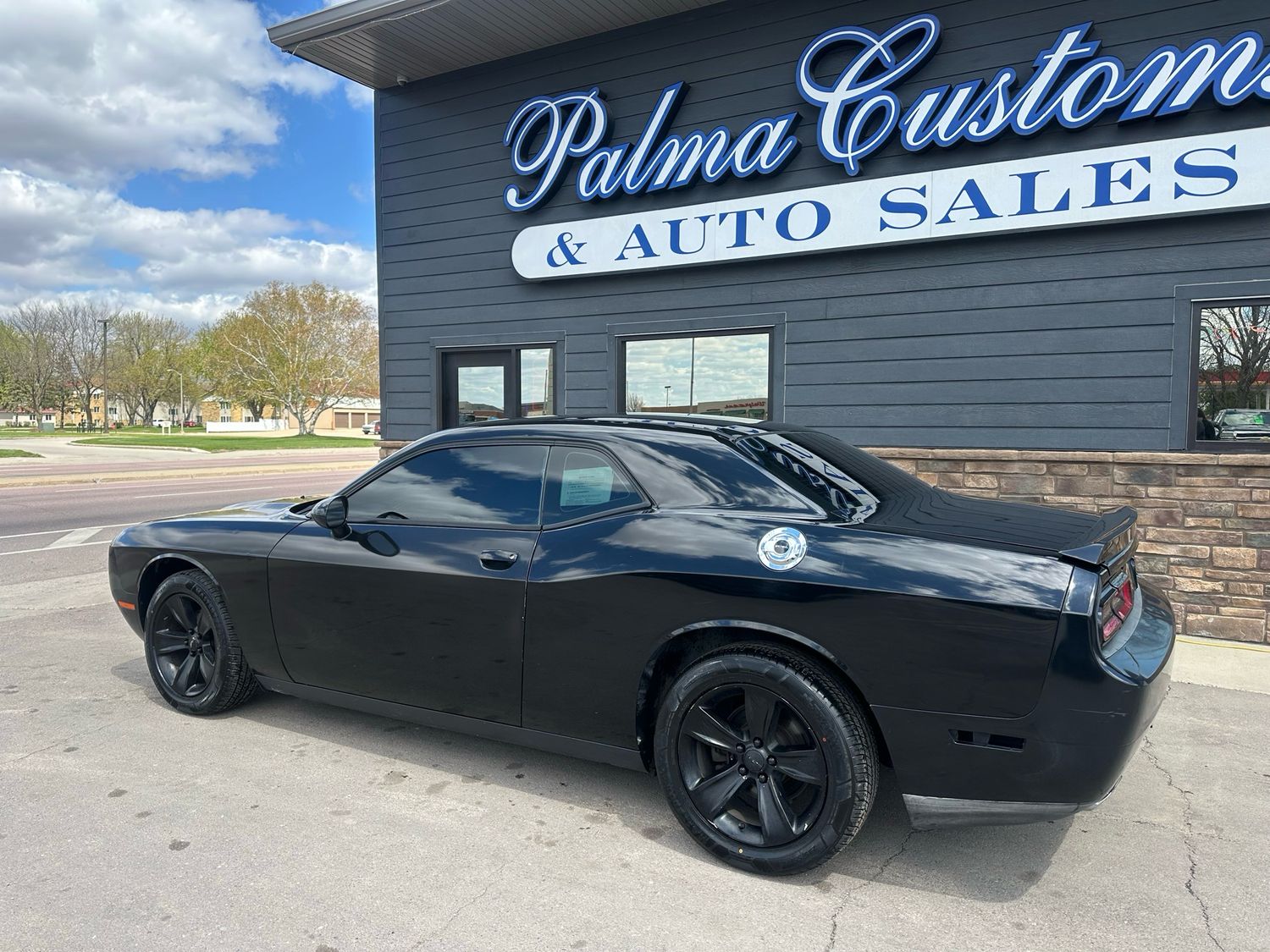 2016 DOGDE CHALLENGER SXT