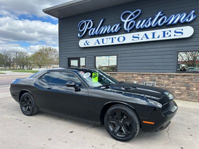 2016 DOGDE CHALLENGER SXT