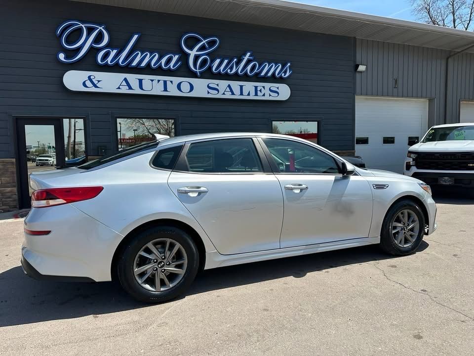 2020 KIA OPTIMA LX