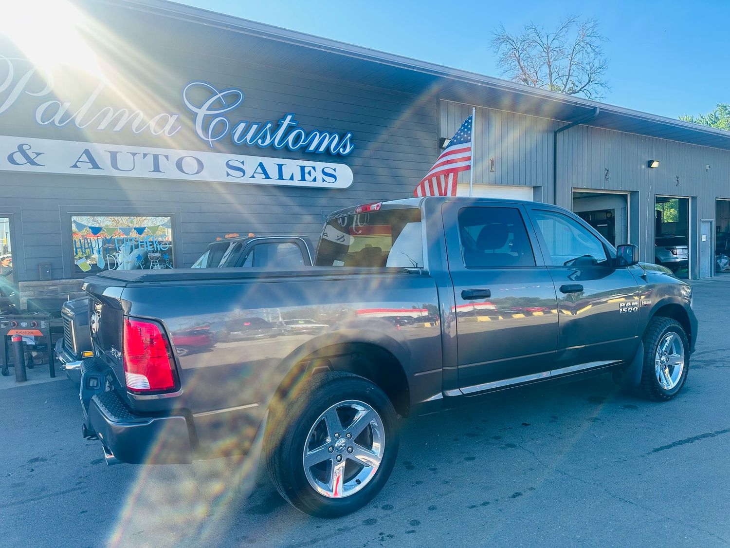 2014 RAM 1500 ST