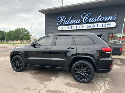 2019 JEEP GRAND CHEROKEE LAREDO
