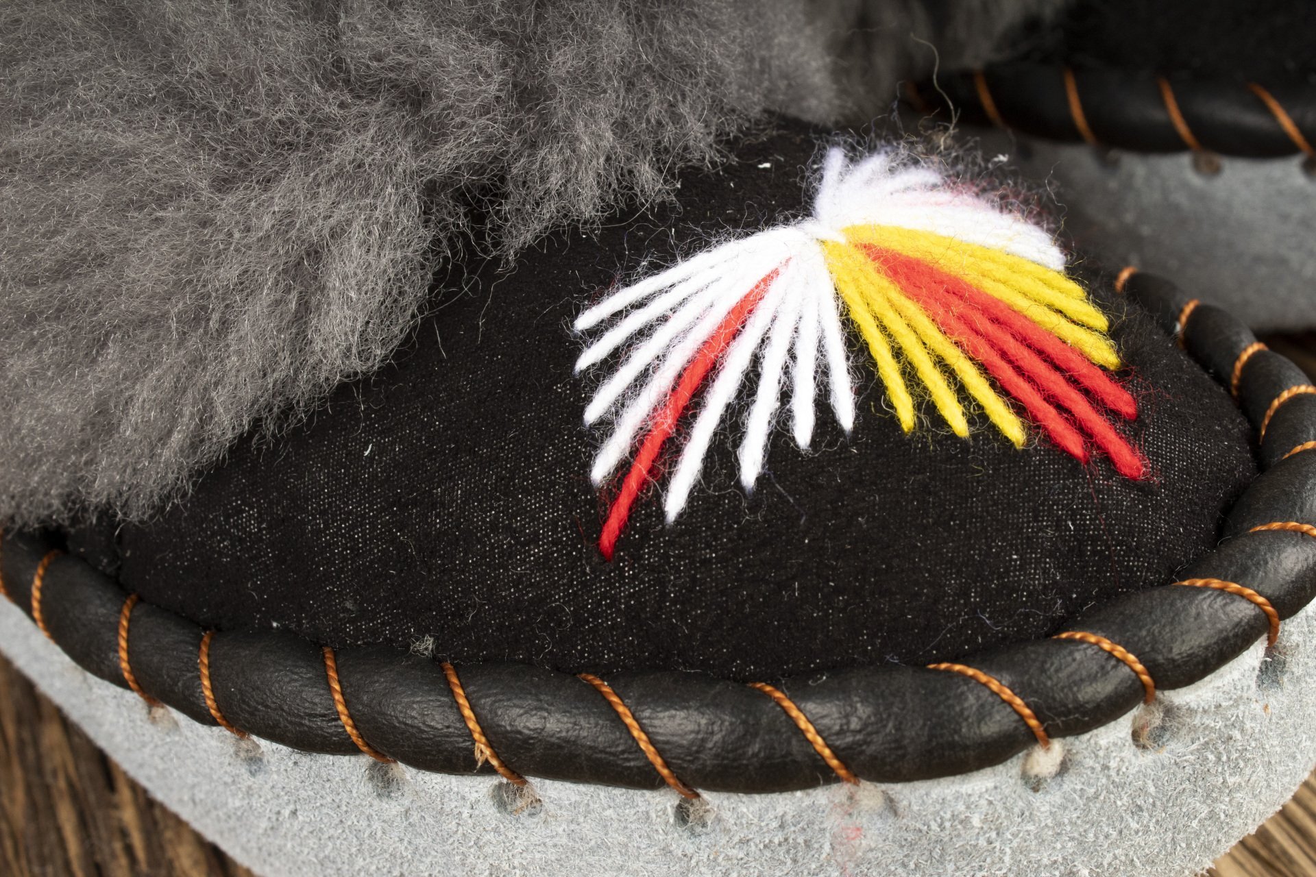 Womens Moccasin Slippers (Grey & Black)