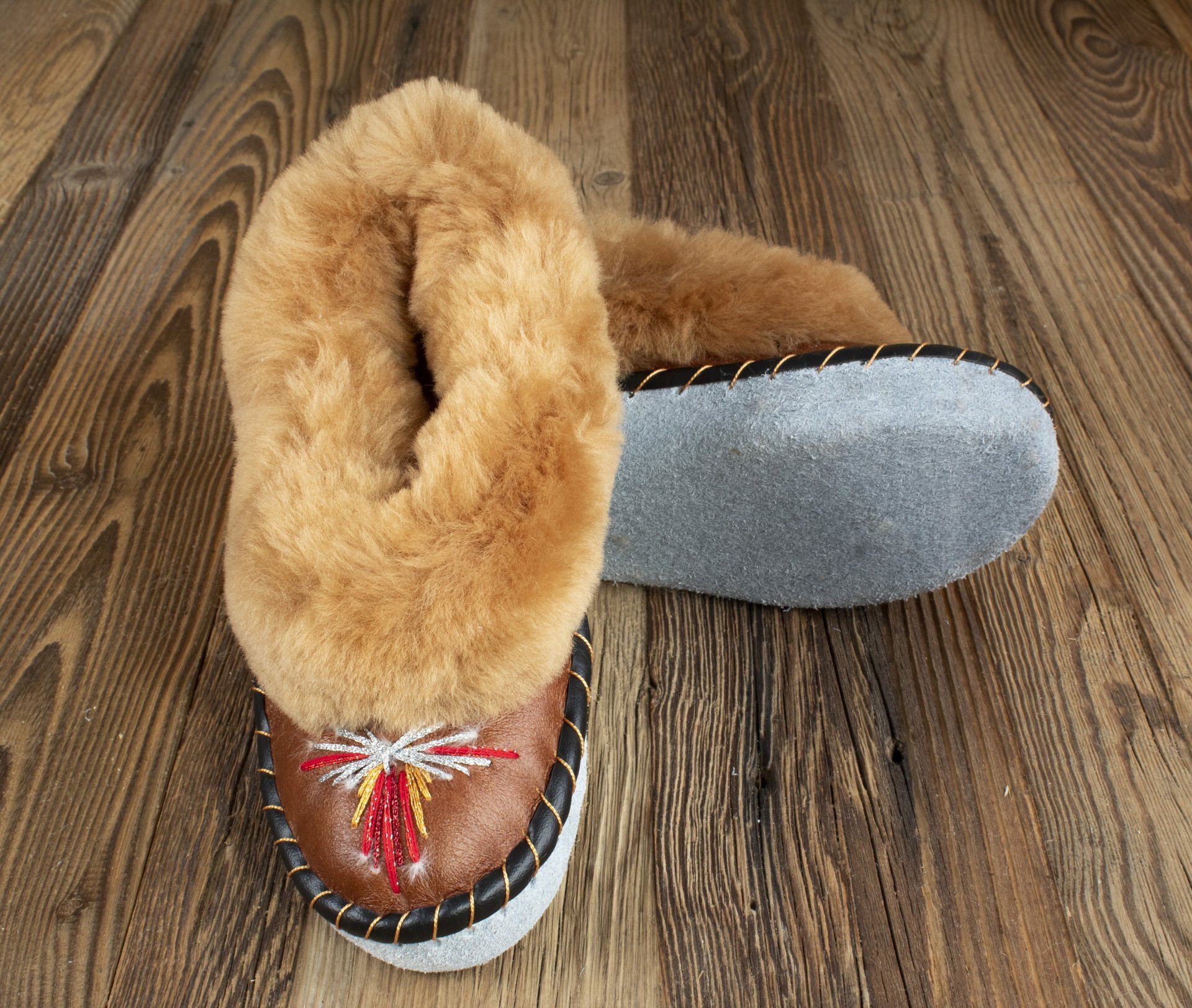 Womens Moccasin Slippers (Tan & Brown)