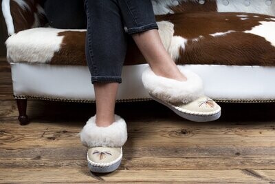 Womens Moccasin Slippers (White & Cappuccino)