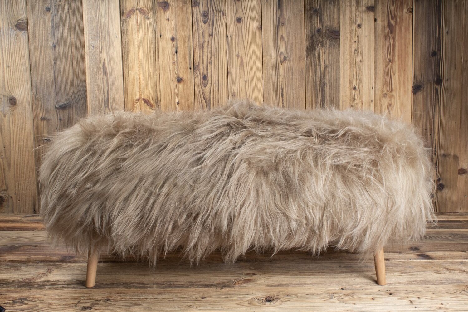 Icelandic Bench ‘Brown’
