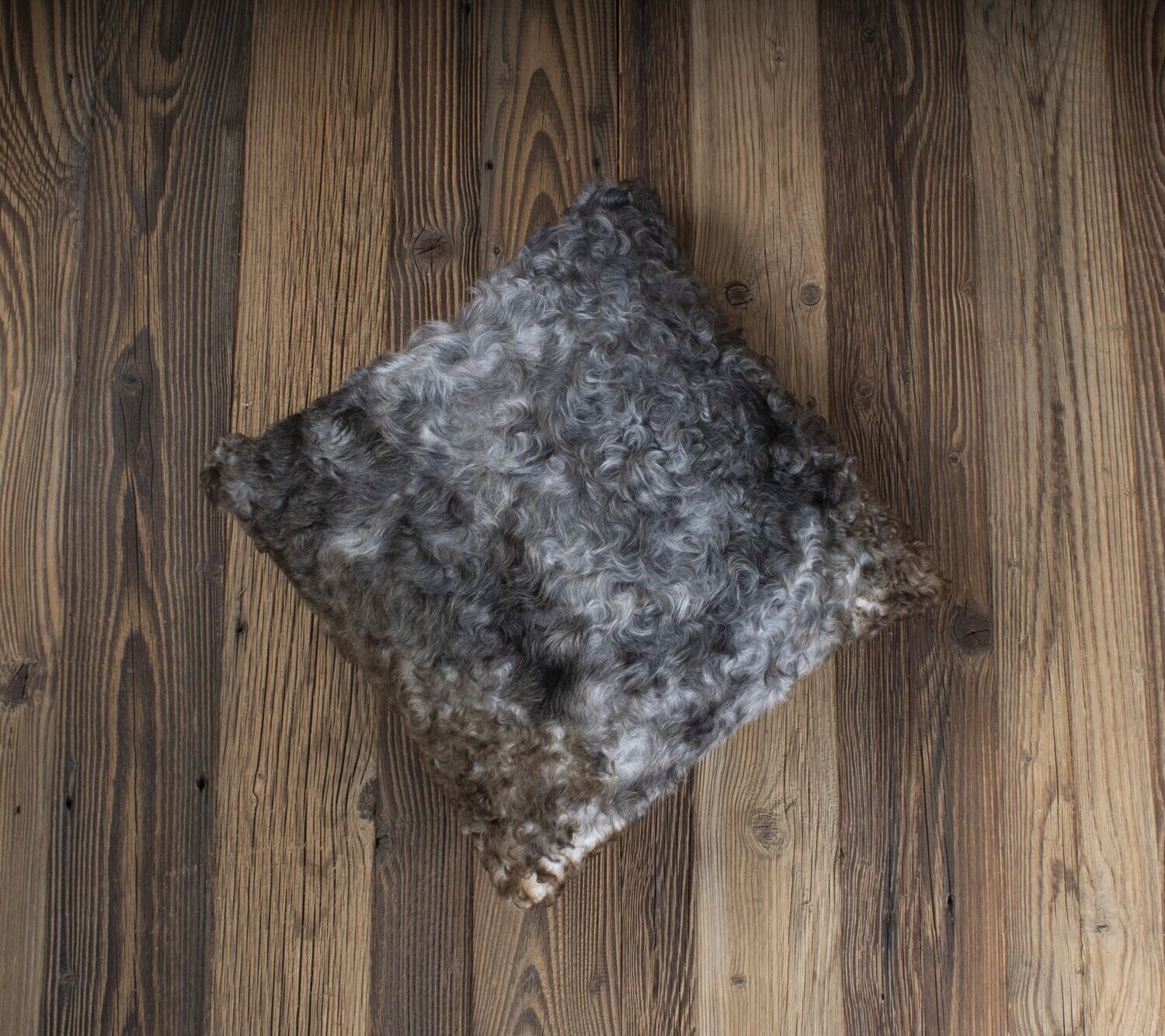 Gotland Cushion ‘grey, brown’