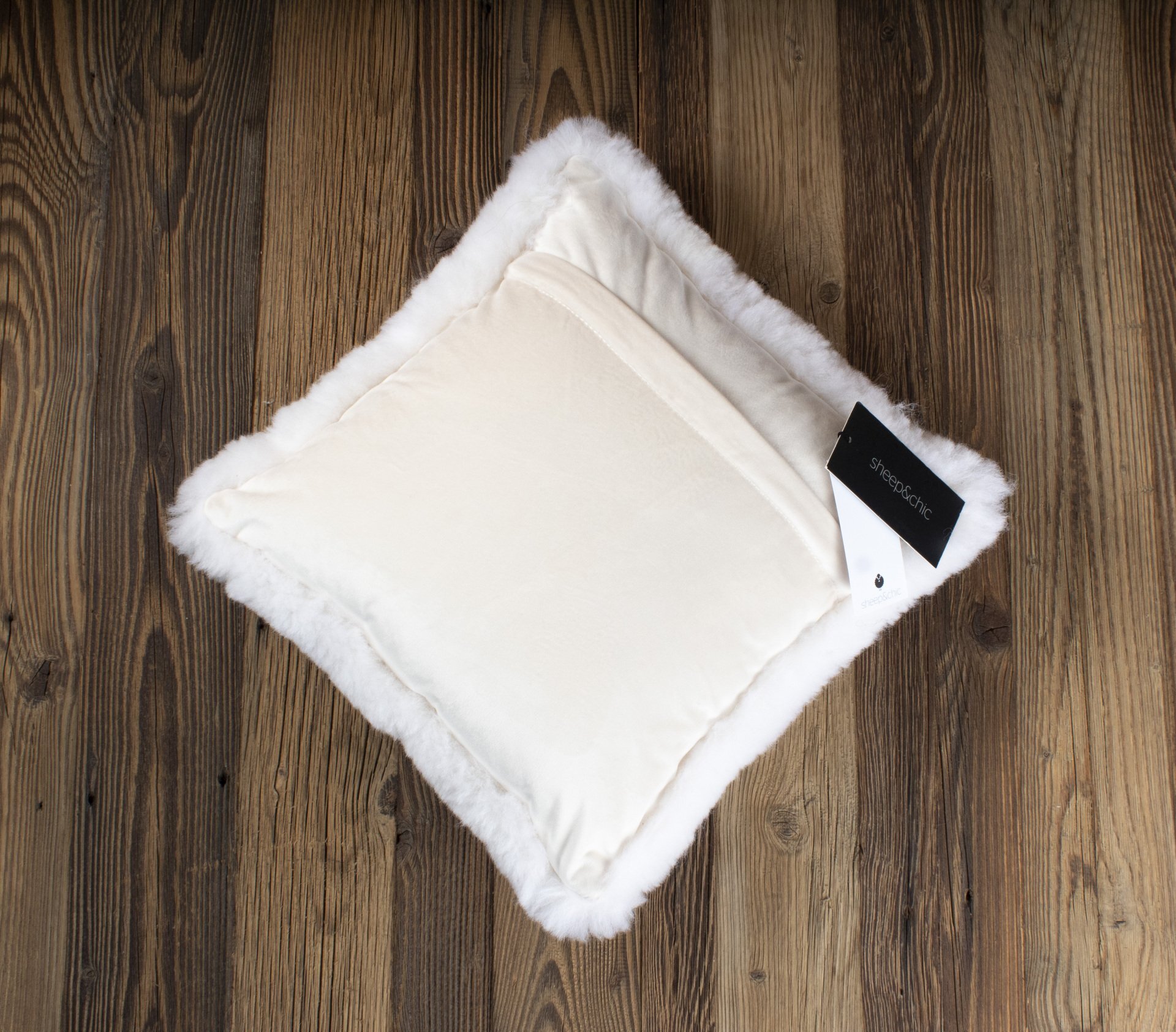 ShortWool Cushion ‘white’