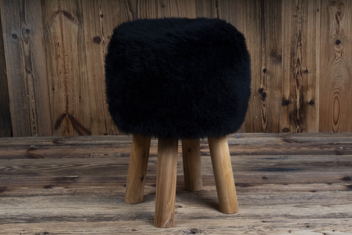 British Sheepskin Chunky Design Stool: Black