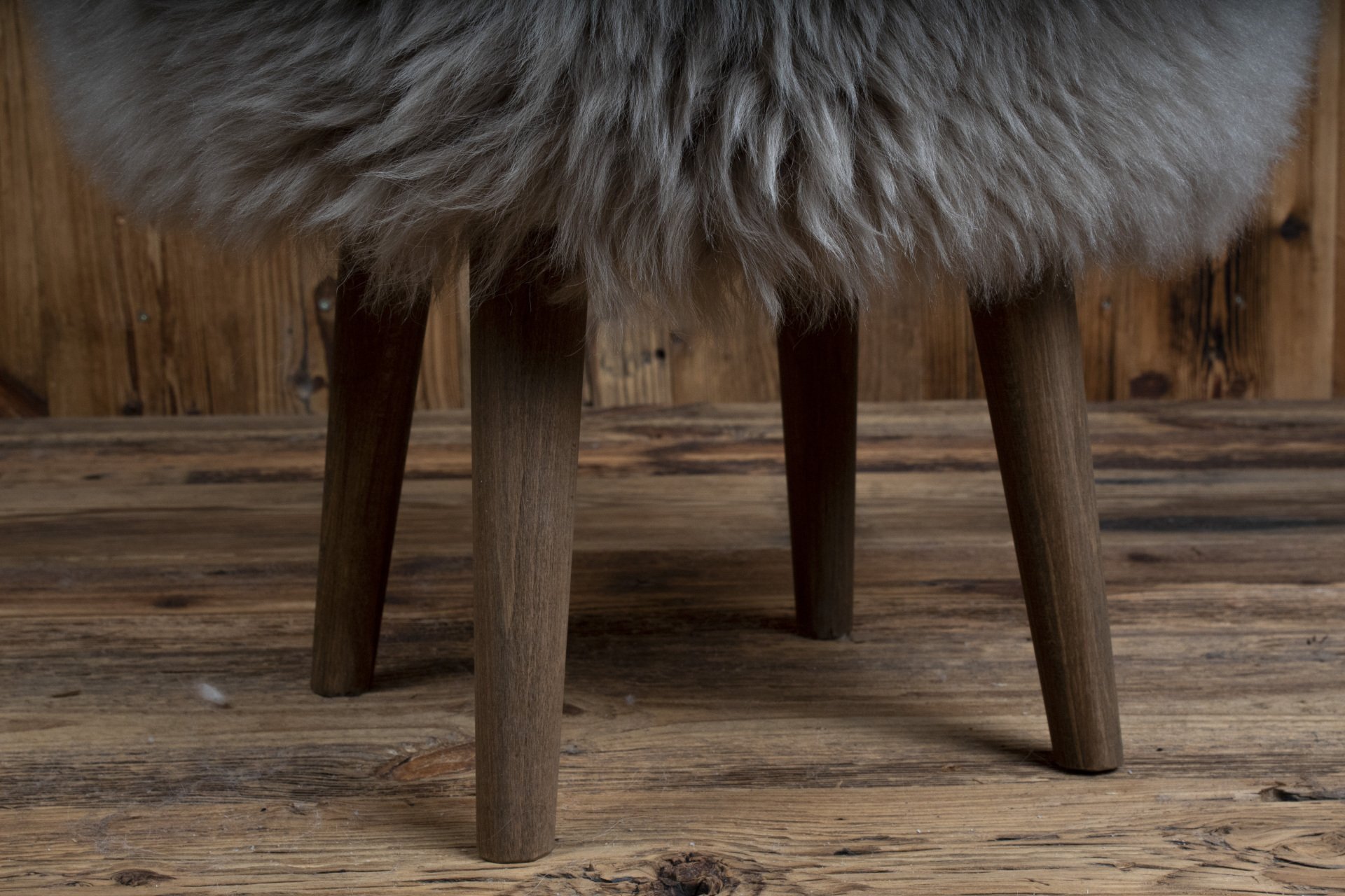 British Sheepskin Classic Footstool 'mink'