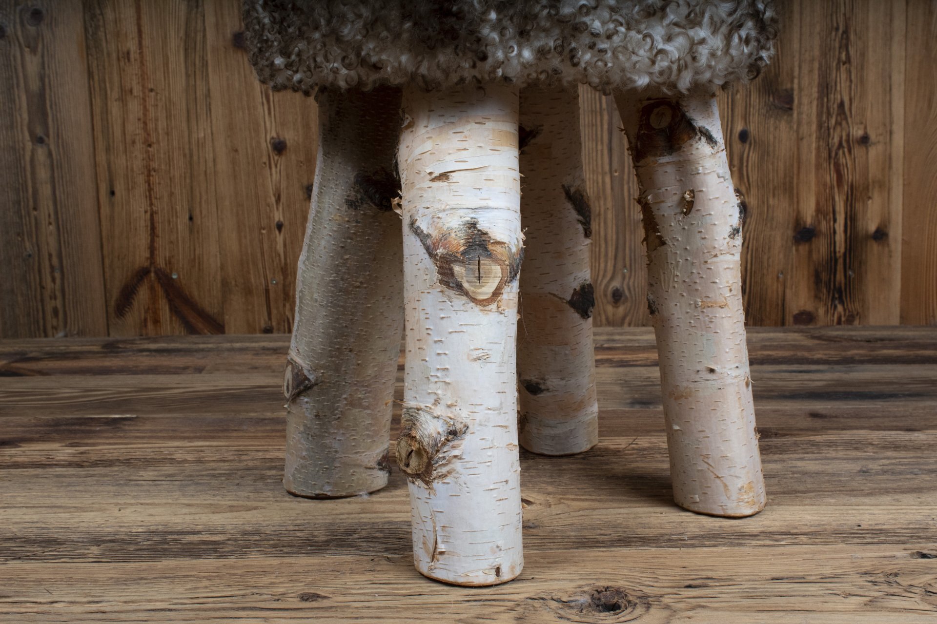 Gotland Sheepskin 'brown&white'