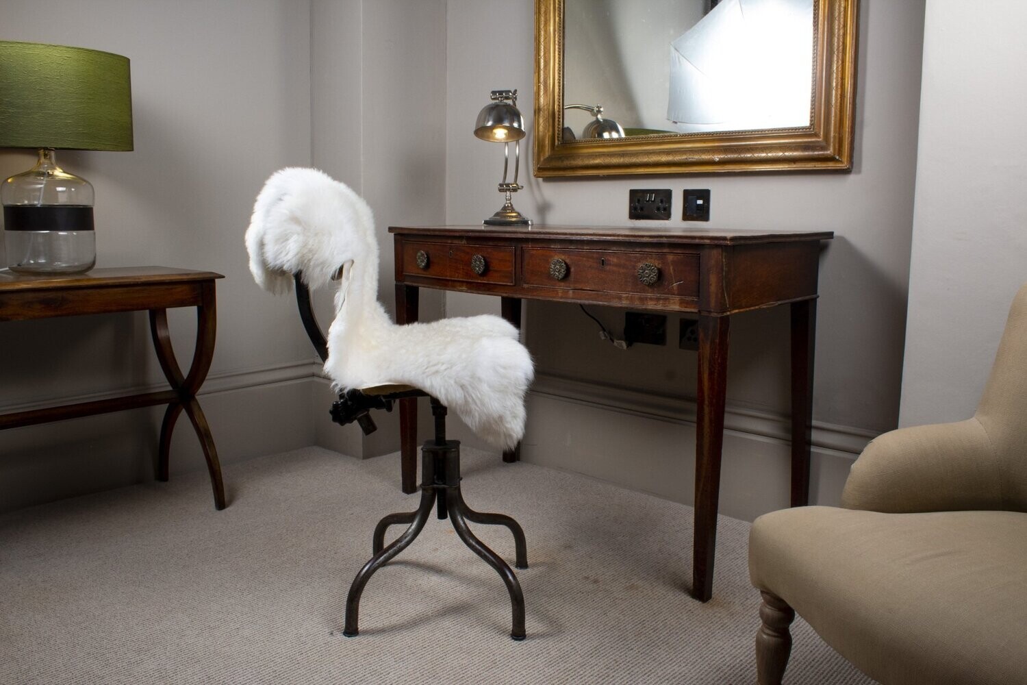 Natural White Sheepskin Rug #10