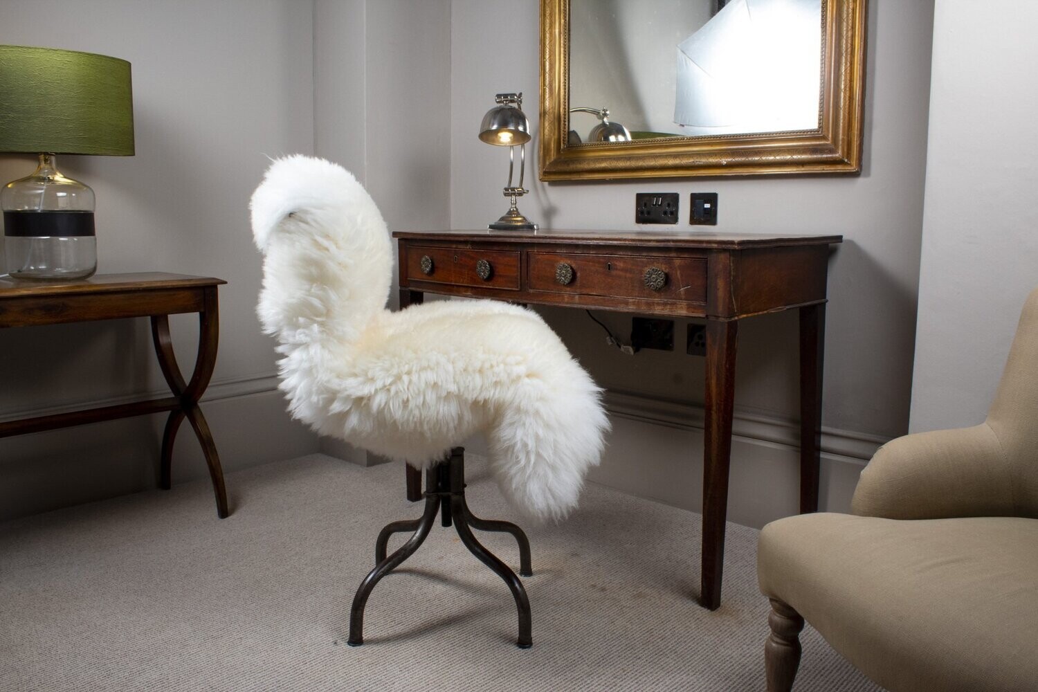 Natural White Sheepskin Rug #4