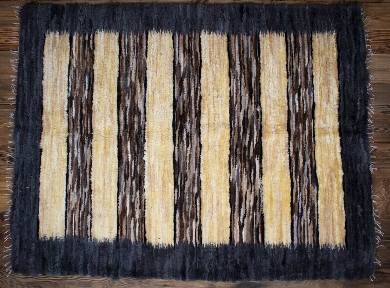 Unique Sheepskin Rug #1 ‘large’