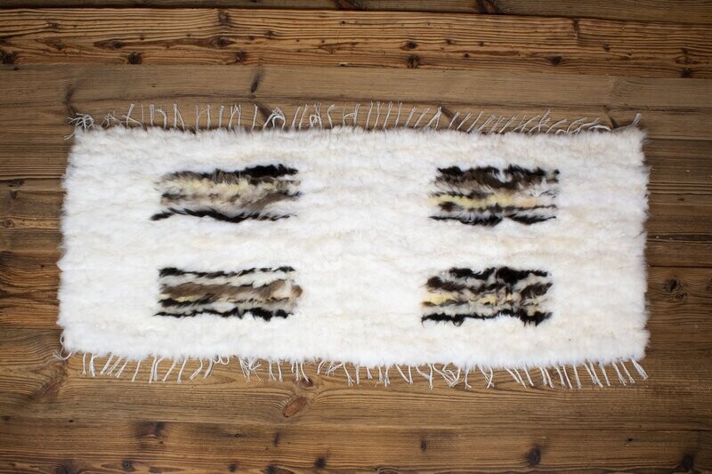 Unique Sheepskin Rug #02 ‘small’