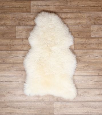 Natural White Sheepskin Rug #8