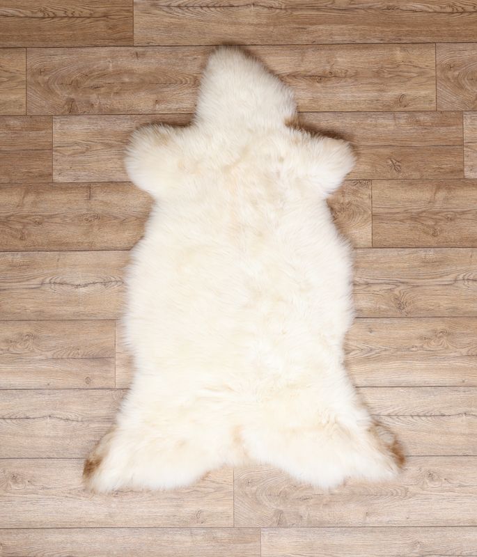 Natural White Sheepskin Rug #11