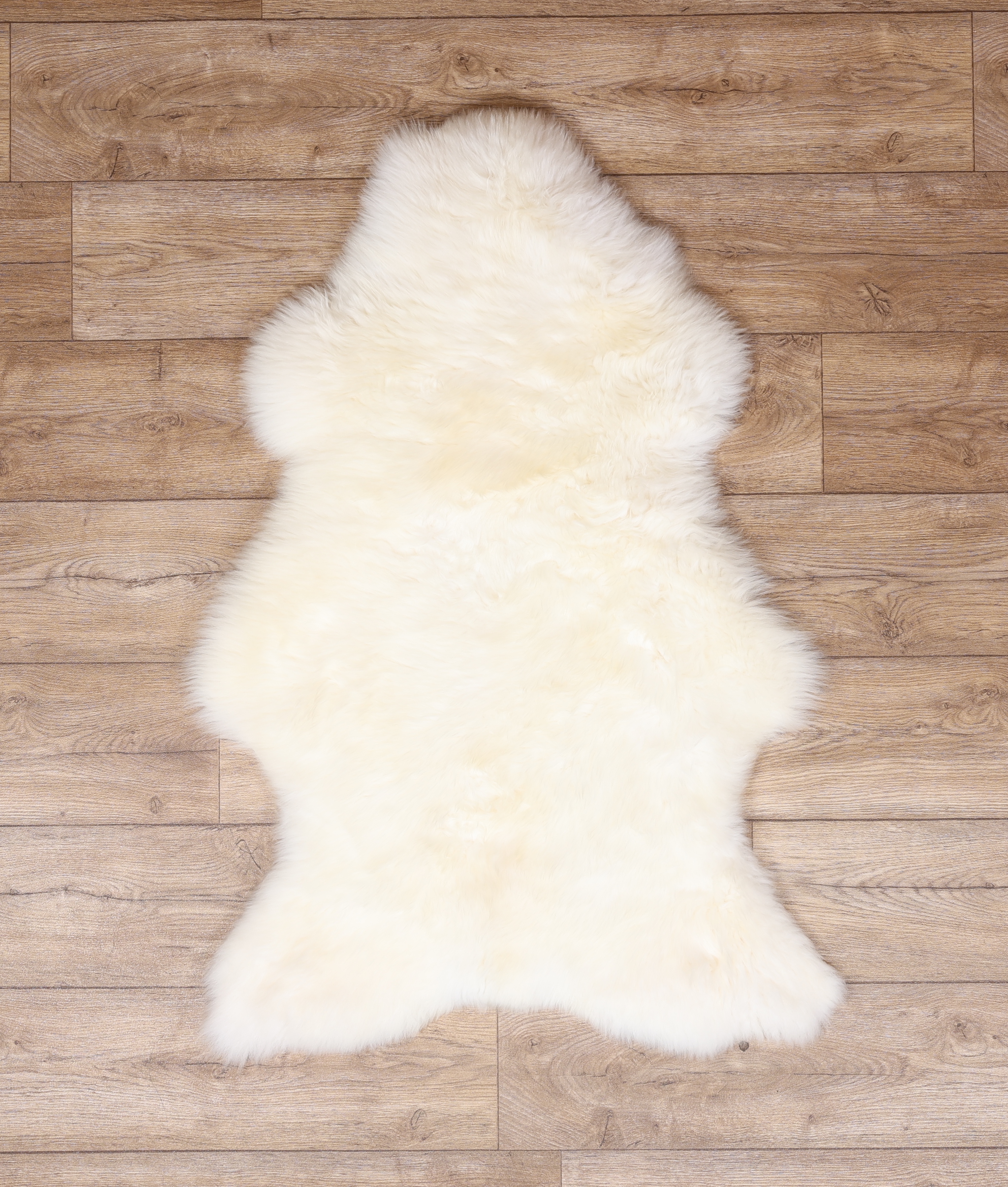 Natural White Sheepskin Rug #12