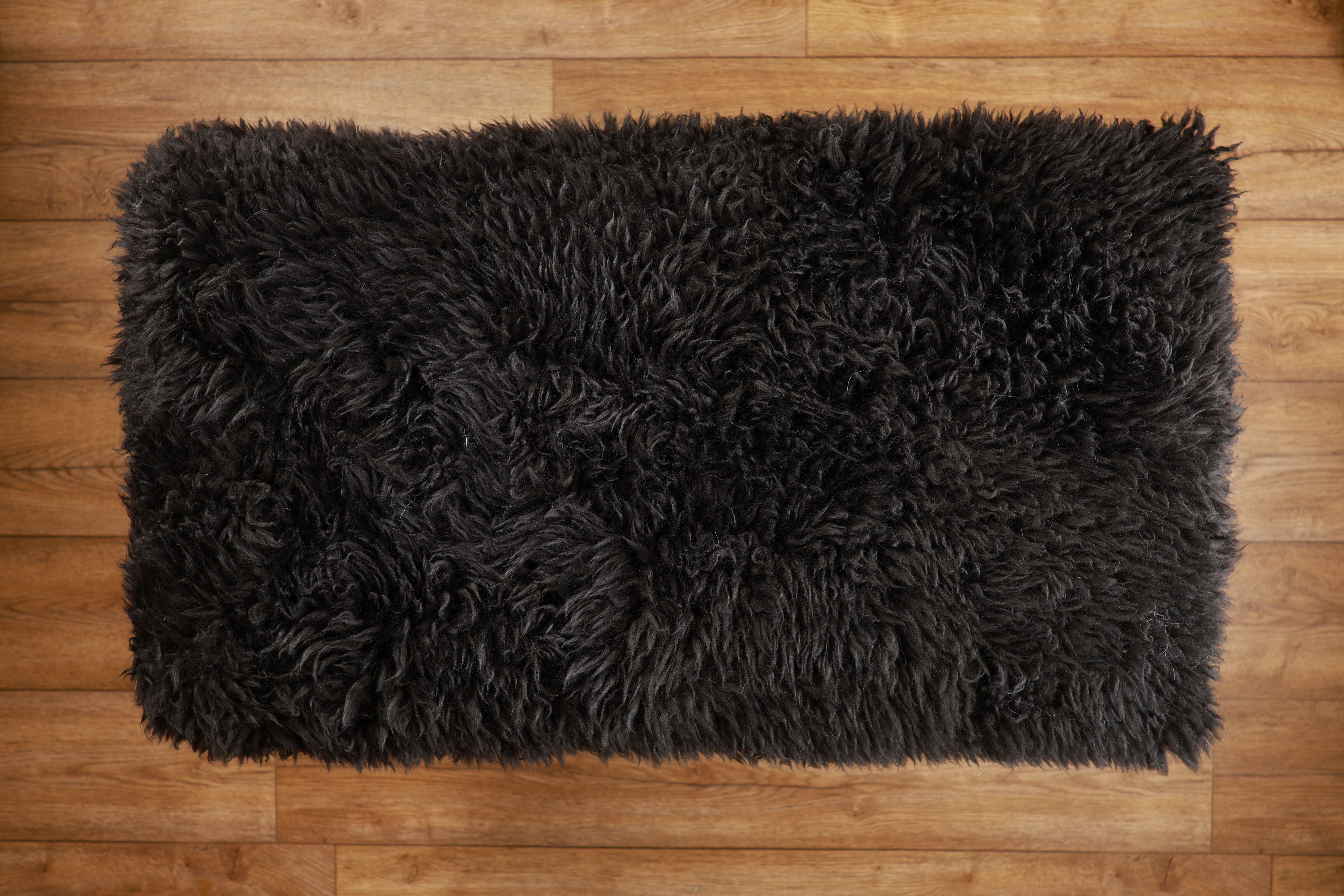 Sheepskin Bench | Curly Charcoal | Small