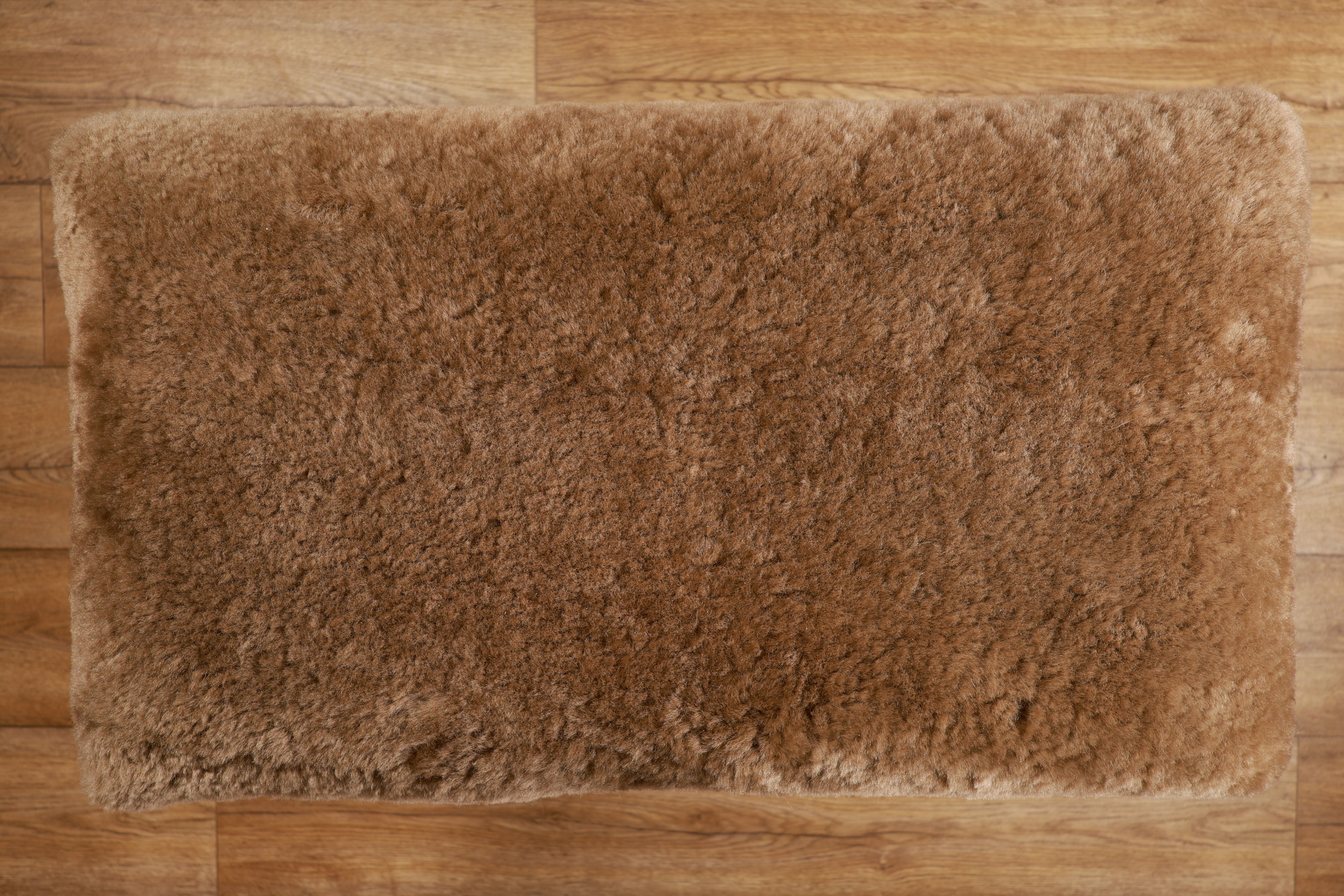 Sheepskin Bench | Sheared Cappuccino | Small