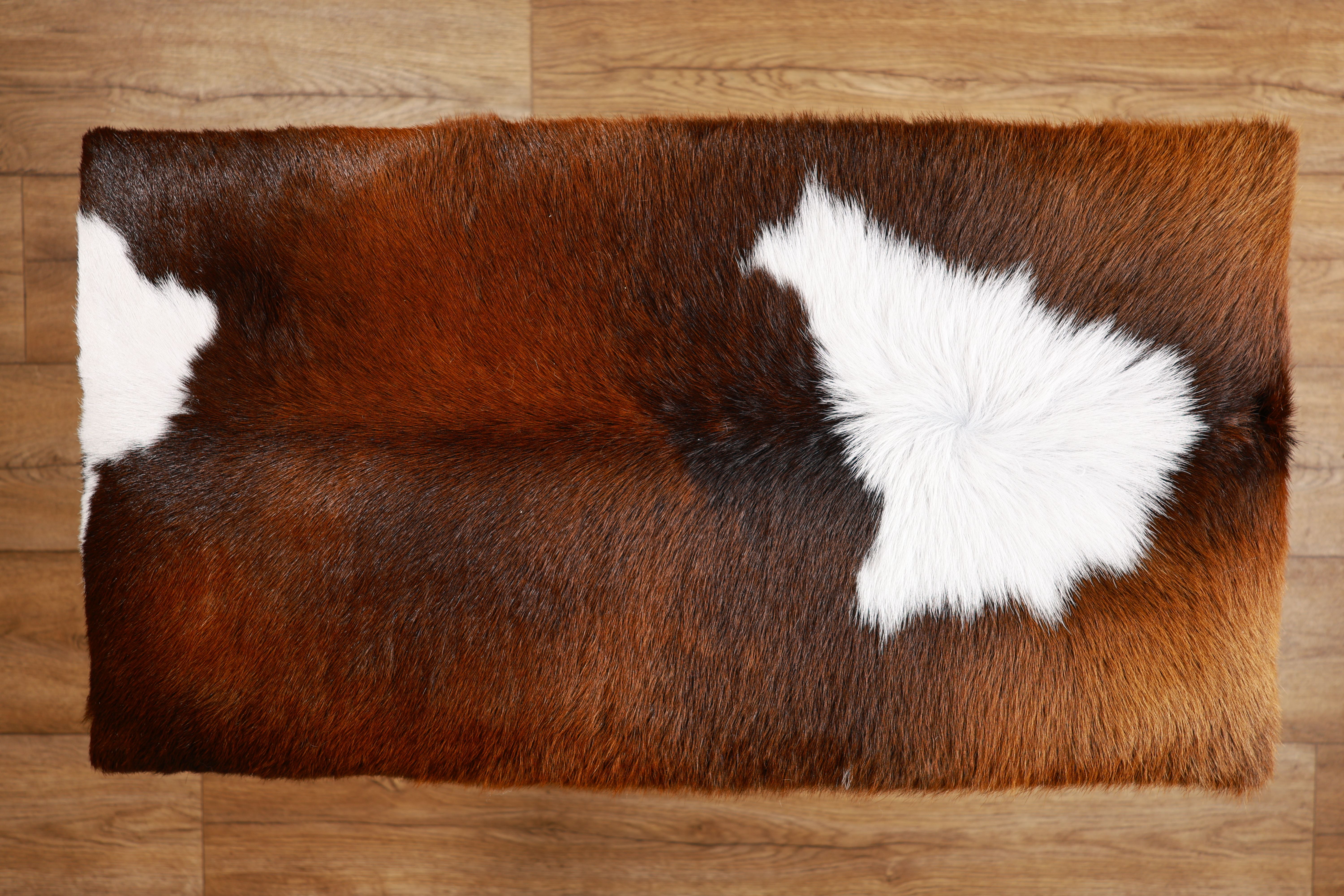 Cowhide Bench | Brazilian Brown | Small