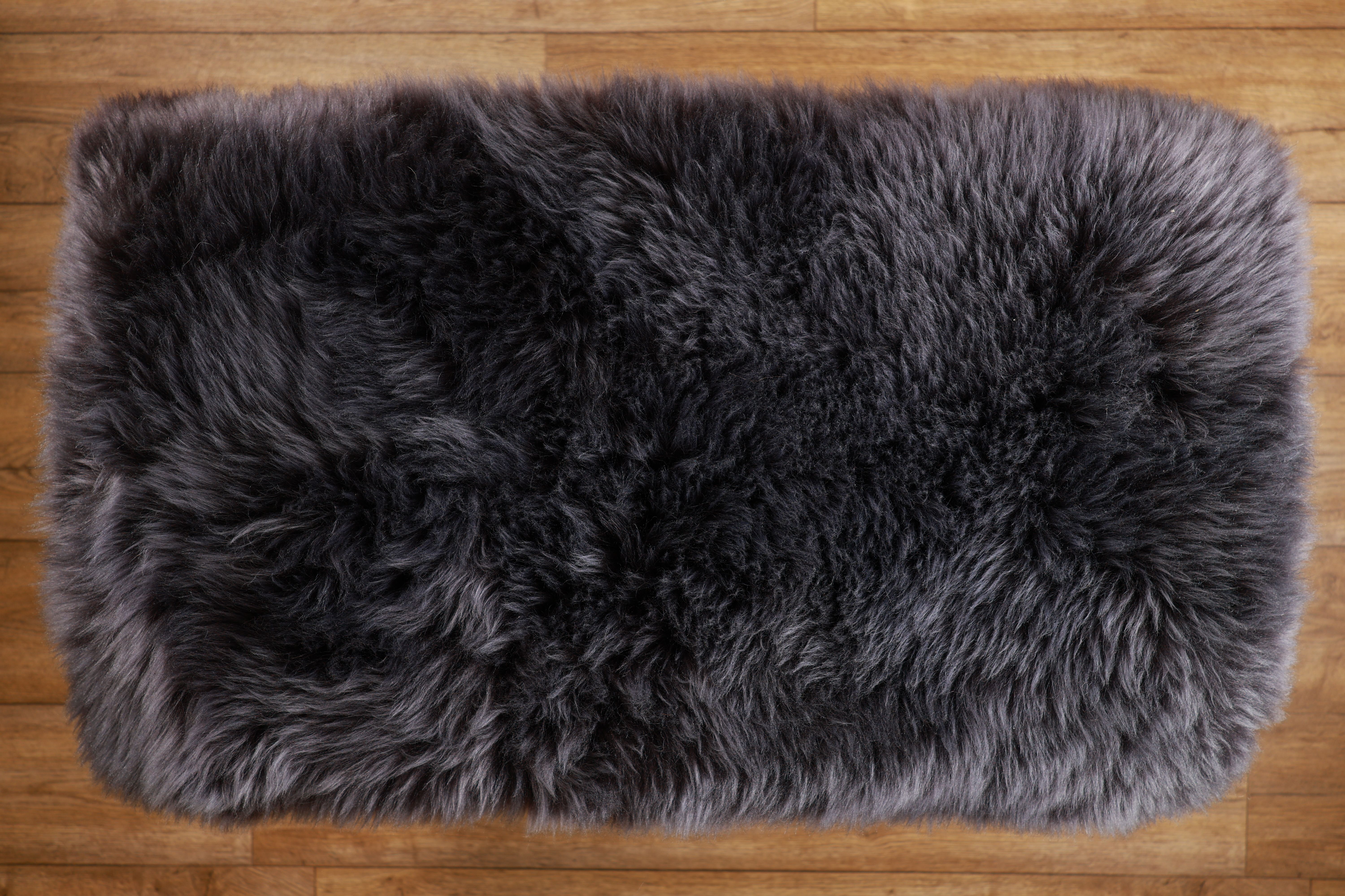 Sheepskin Bench | British Anthracite | Small