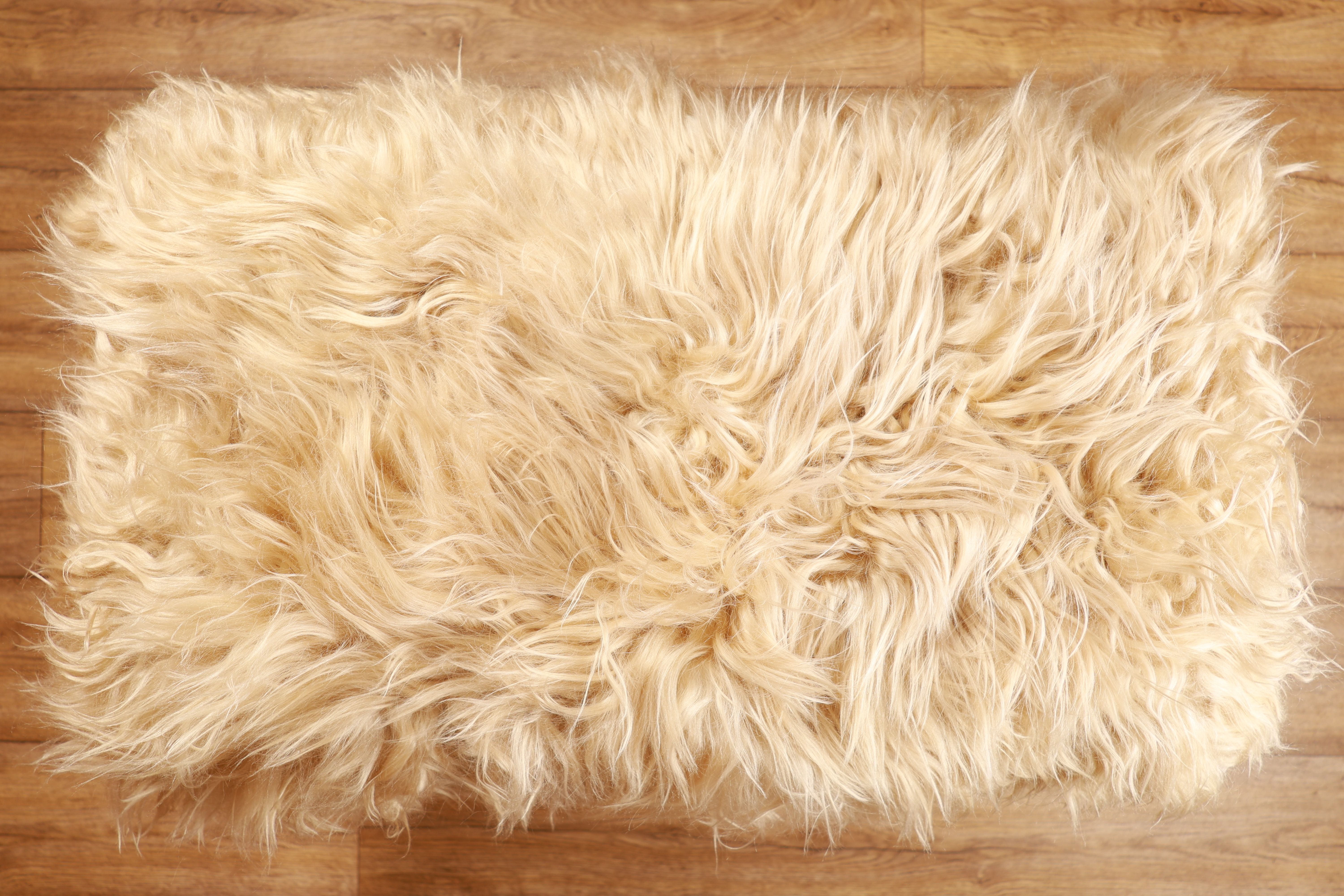 Sheepskin Bench | Icelandic Cappuccino | Small